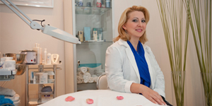 Master aesthetician, Una Milisavlevich Master aesthetician, Una Milisavlevich